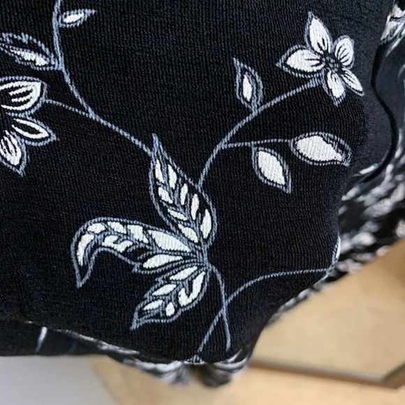 Dress.  Final - Picture 6 of 12